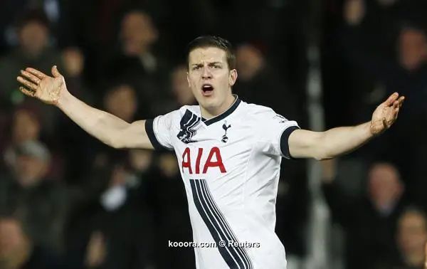 ?i=reuters%2f2016-03-02%2f2016-03-02t211955z_99955195_mt1aci14295702_rtrmadp_3_soccer-england-whu-tot_reuters