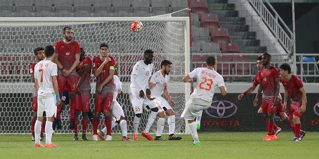 لقطات من المباراة