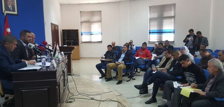 الزيادين خلال حديثه في المؤتمر الصحافي اليوم