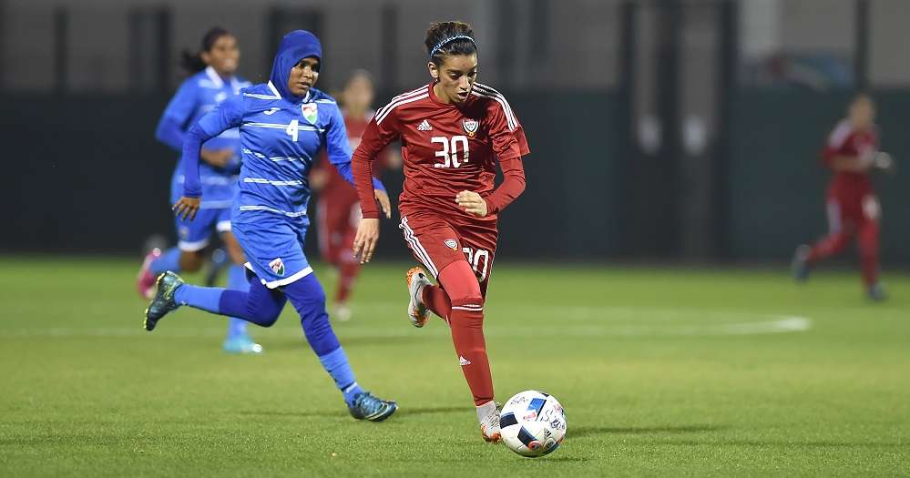 المهاجمة نعيمة إبراهيم في لقاء الإمارات وجزر المالديف