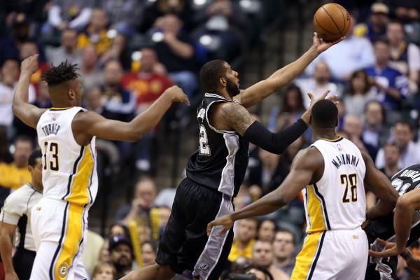 2016-03-08t033413z_1091514426_nocid_rtrmadp_3_nba-san-antonio-spurs-at-indiana-pacers_reuters