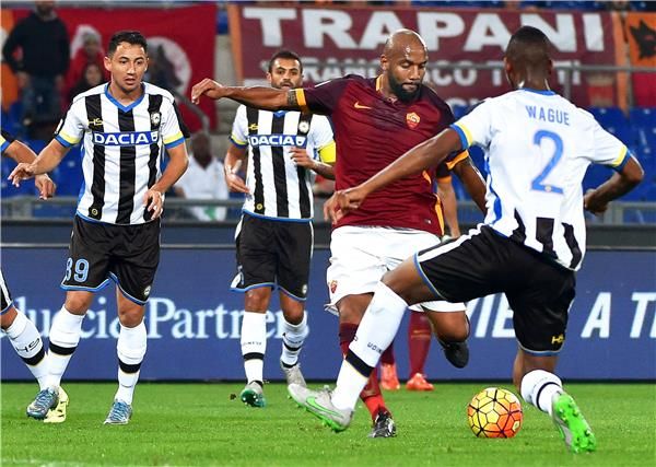 من مباراة الذهاب بين  روما وأودينيزي