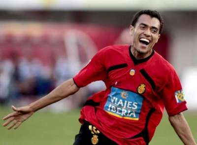 فرحة اللاعب ارانجو بتسجيلة هدف في مرمي خيتافي
