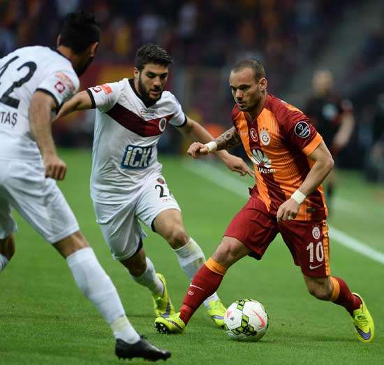 من أرشيف مباريات جالطة سراي وغينتشلاربيرليغي