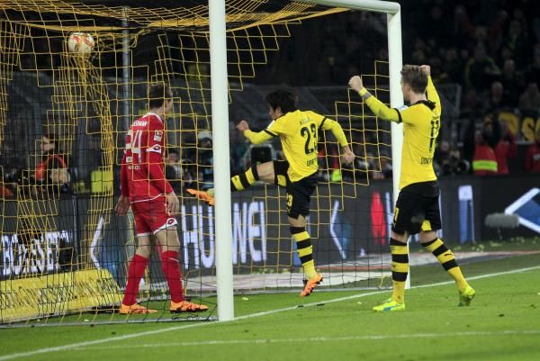 2016-03-13t181004z_1742866806_gf10000343935_rtrmadp_3_soccer-germany_reuters