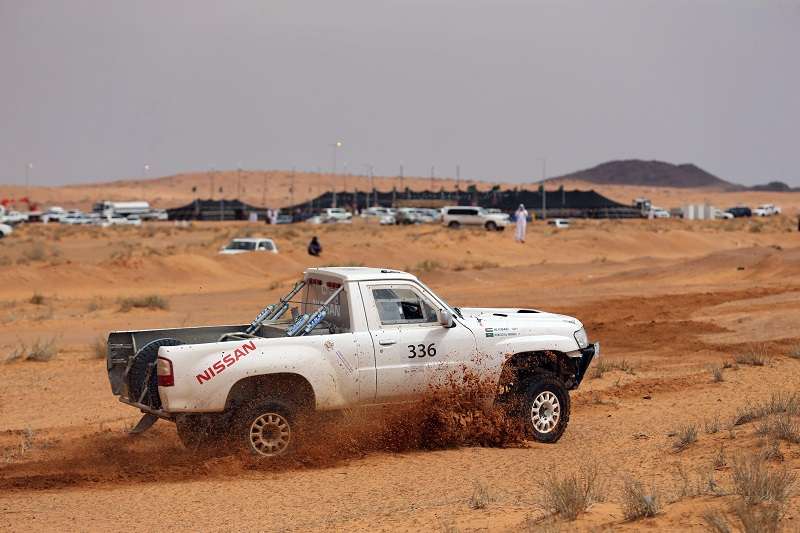 270b364e-94d0-41a1-aff3-eb49d490f93b