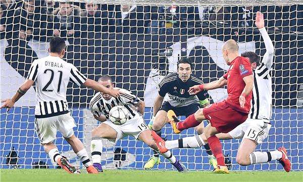 من مباراة الذهاب بين الفريقين