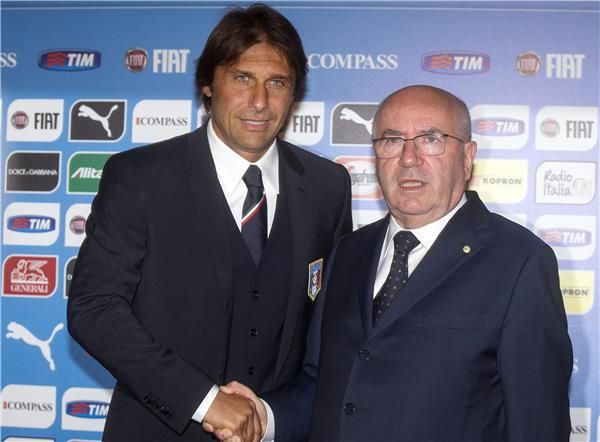 كارلو تافيكيو وأنطونيو كونتي