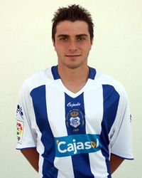 ادريـان كـولـونـغـــا