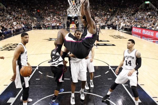 2016-03-16t015221z_1552742583_nocid_rtrmadp_3_nba-los-angeles-clippers-at-san-antonio-spurs_reuters