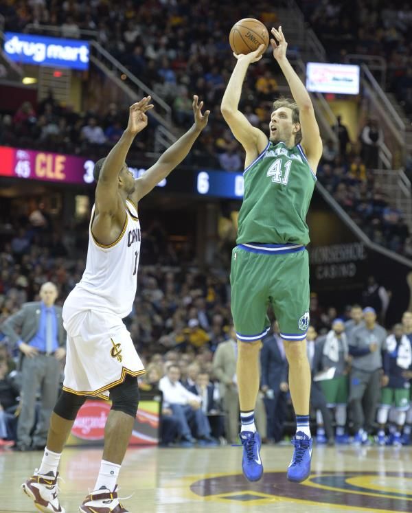 2016-03-17t015207z_990436644_nocid_rtrmadp_3_nba-dallas-mavericks-at-cleveland-cavaliers_reuters