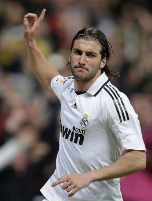 هيجوين هداف فريق ريال مدريد الاسباني 