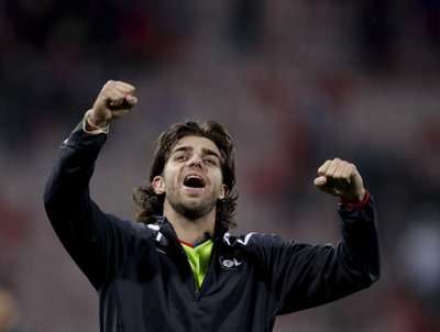 جونينيو نجم فريق ليون الفرنسي 