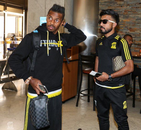 لاعبو اتحاد جدة في مطار الملك عبد العزيز