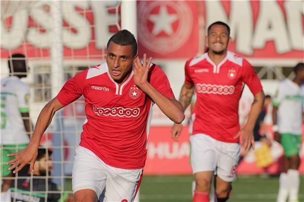 من مباراة اليوم بين النجم وخريبكة 