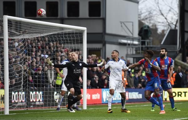 2016-03-19t170042z_101408442_mt1aci14320821_rtrmadp_3_soccer-england-cry-lei_reuters