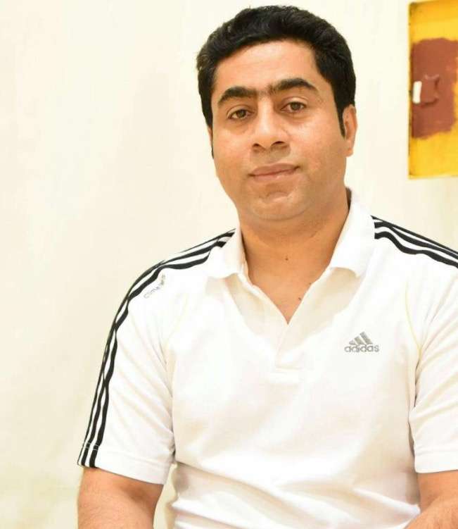 المحلل الفني لكرة اليد السعودي أحمد البقال 