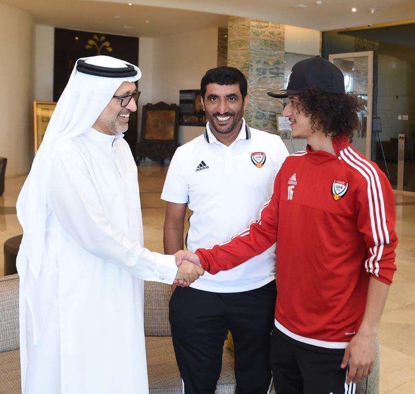 السركال رفقة اللاعب عموري
