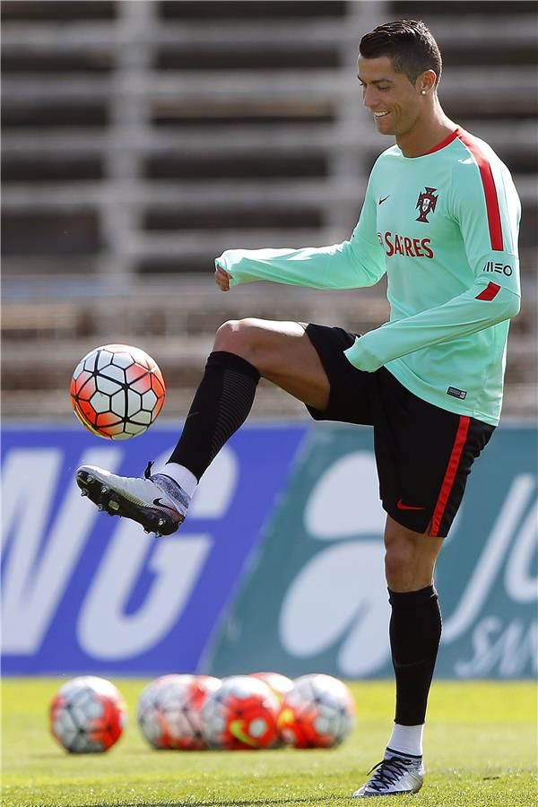 رونالدو في مران منتخب البرتغال اليوم