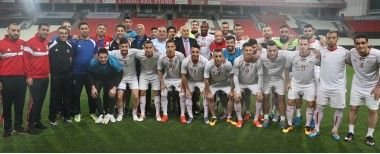 الرجوب يلتقي المنتخب الفلسطيني  في أبوظبي