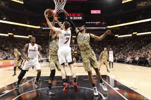 2016-03-24t025717z_894222767_nocid_rtrmadp_3_nba-miami-heat-at-san-antonio-spurs_reuters