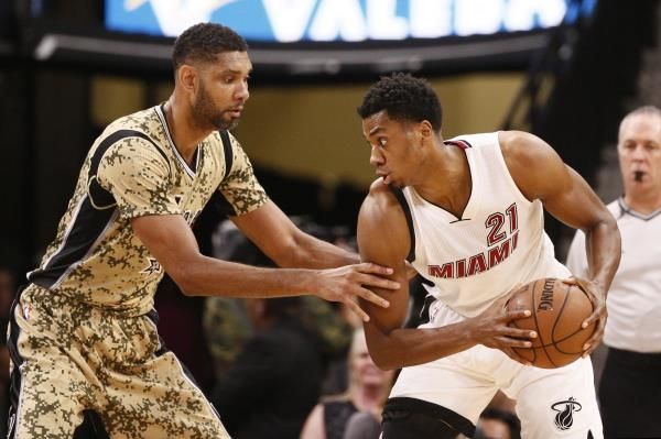 2016-03-24t014716z_1145569597_nocid_rtrmadp_3_nba-miami-heat-at-san-antonio-spurs_reuters