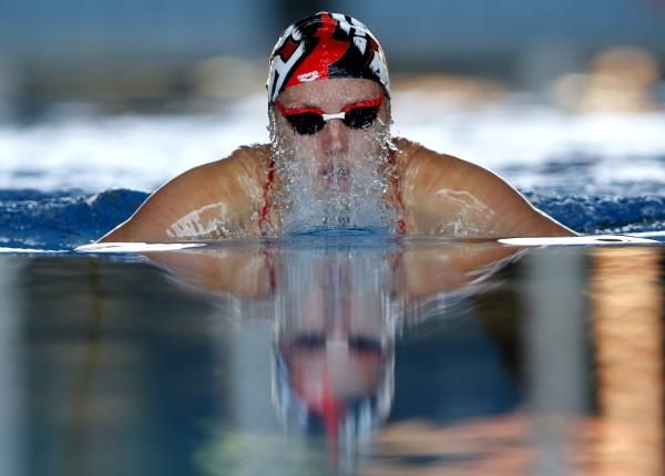 2015-07-26t163942z_977772680_gf10000164669_rtrmadp_3_swimming-hungary-katinka-hosszu_reuters