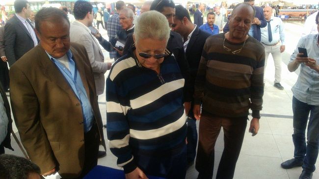 صور مرتضي منصور من الجمعية العمومية 
