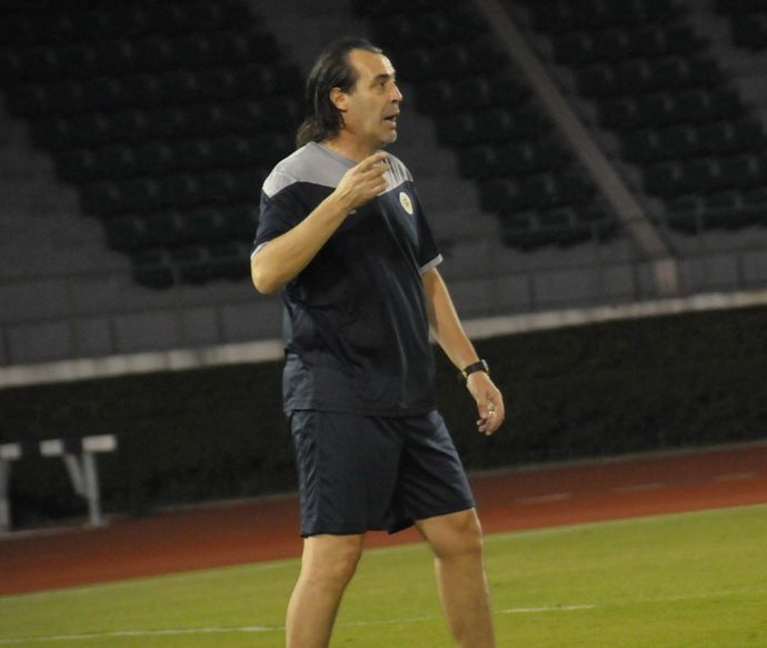 سيرخيو باتيستا مدرب منتخب البحرين