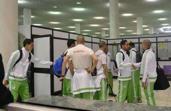 صور وصول المنتخب الجزائري إلى إثيوبيا