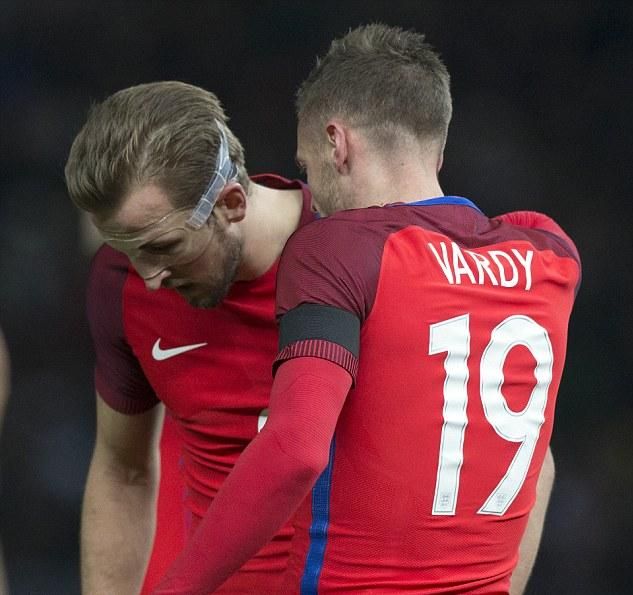 فاردي وكين في لقاء يقودان هجوم إنجلترا ضد ألمانيا