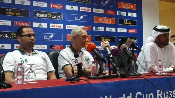 فان مارفيك في المؤتمر الصحفي