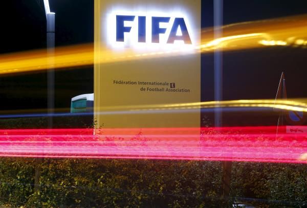 2015-10-07t181930z_2086544084_gf10000235599_rtrmadp_3_soccer-fifa-blatter_reuters