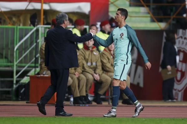 2016-03-29t203137z_548183521_gf10000364650_rtrmadp_3_soccer-friendly-por-bel_reuters