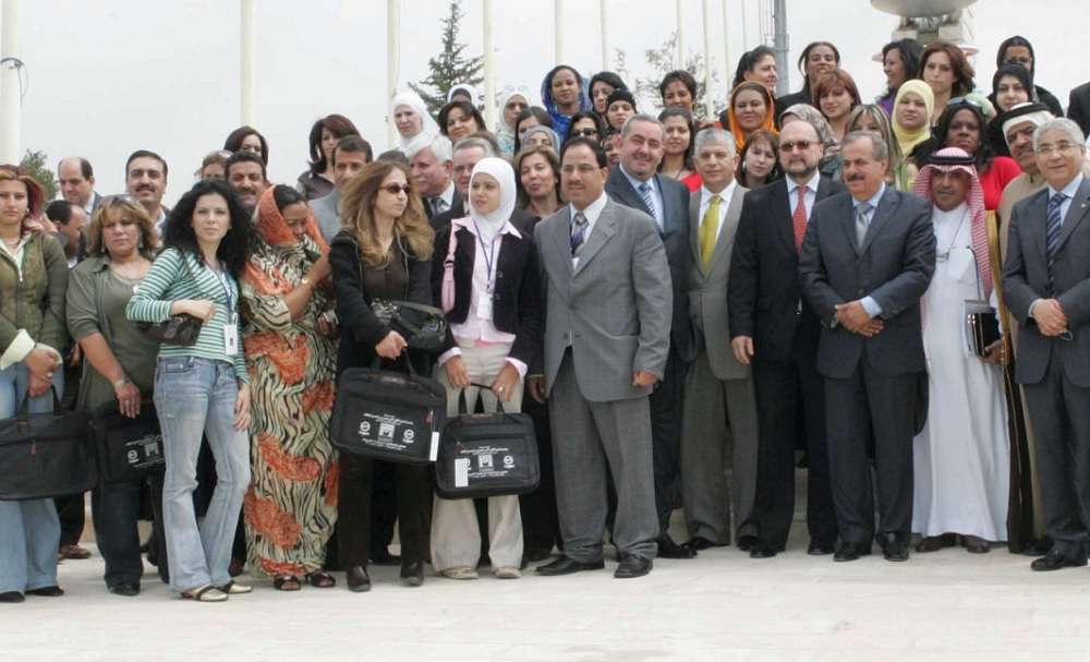 لقطة جماعية لملتقى الإعلاميات بمناسبة سابقة