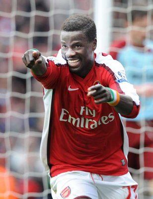 الإيـفــواري إيـمـانـويــل إيـبـــوي