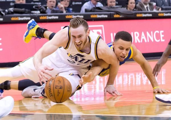 2016-03-31t041312z_1864742310_nocid_rtrmadp_3_nba-golden-state-warriors-at-utah-jazz_reuters