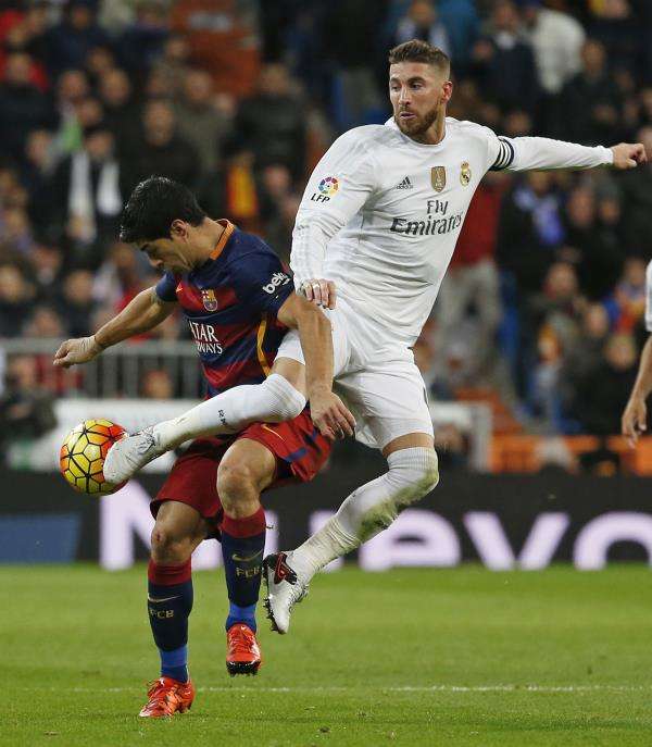 2015-11-21t184715z_91133235_mt1aci14194634_rtrmadp_3_soc_reuters