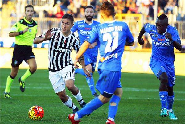 من لقاء الذهاب بين إمبولي ويوفنتوس