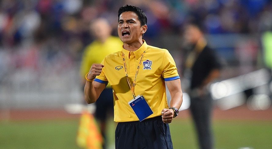 المدرب كياتيسوك سيناموانغ المعروف بلقب (زيكو تايلاند)