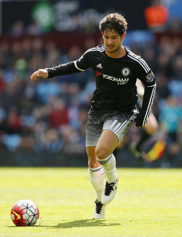 2016-04-02t132457z_102605097_mt1aci14335685_rtrmadp_3_soccer-england-avl-che_reuters