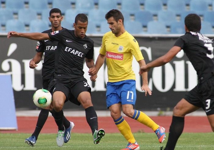 من أرشيف مباريات الفريقين