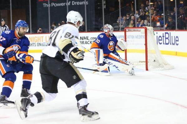 2016-04-02t200640z_1378376844_nocid_rtrmadp_3_nhl-pittsburgh-penguins-at-new-york-islanders_reuters