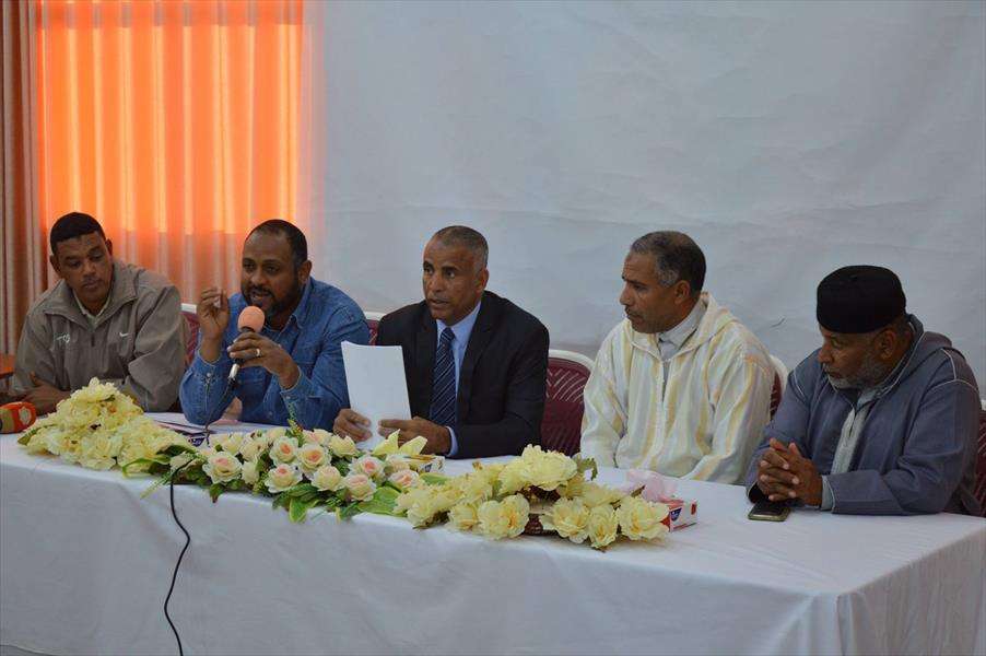 نائب رئيس الاتحاد الليبي لكرة القدم عبد الله سالم يتوسط الحضور