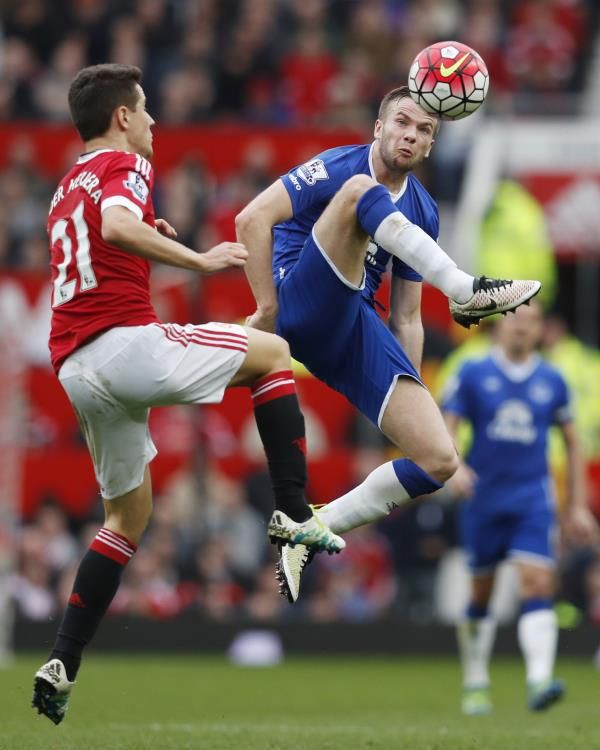 2016-04-03t164540z_102703540_mt1aci14338110_rtrmadp_3_soccer-england-mun-eve_reuters