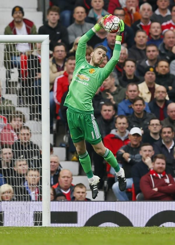 2016-04-03t163347z_102702827_mt1aci14338092_rtrmadp_3_soccer-england-mun-eve_reuters