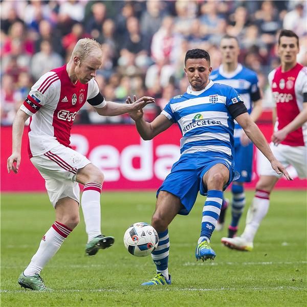 من لقاء اياكس و بى اى سى زفوله	