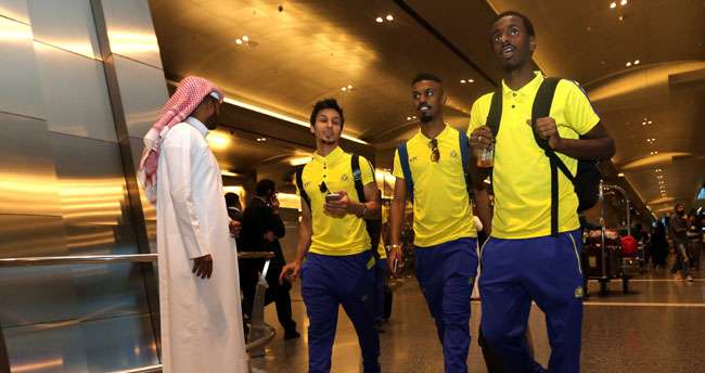 وصول لاعبي النصر