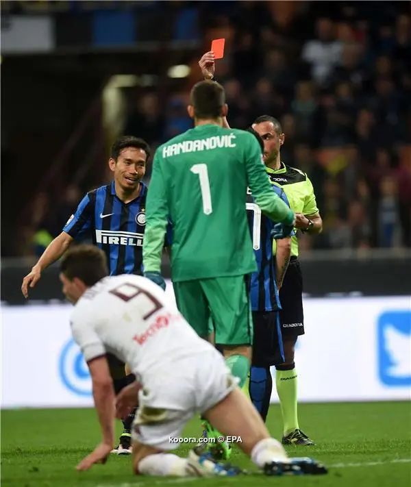 ?i=epa%2fsoccer%2f2016-04%2f2016-04-03%2f2016-04-03-05242899_epa