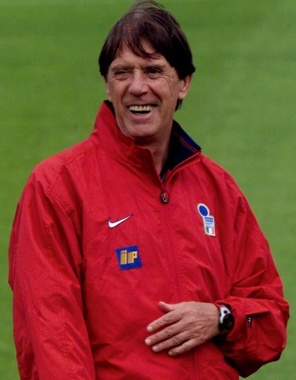 2016-04-03t132037z_1950324440_gf10000369889_rtrmadp_3_sport-soccer-maldini_reuters